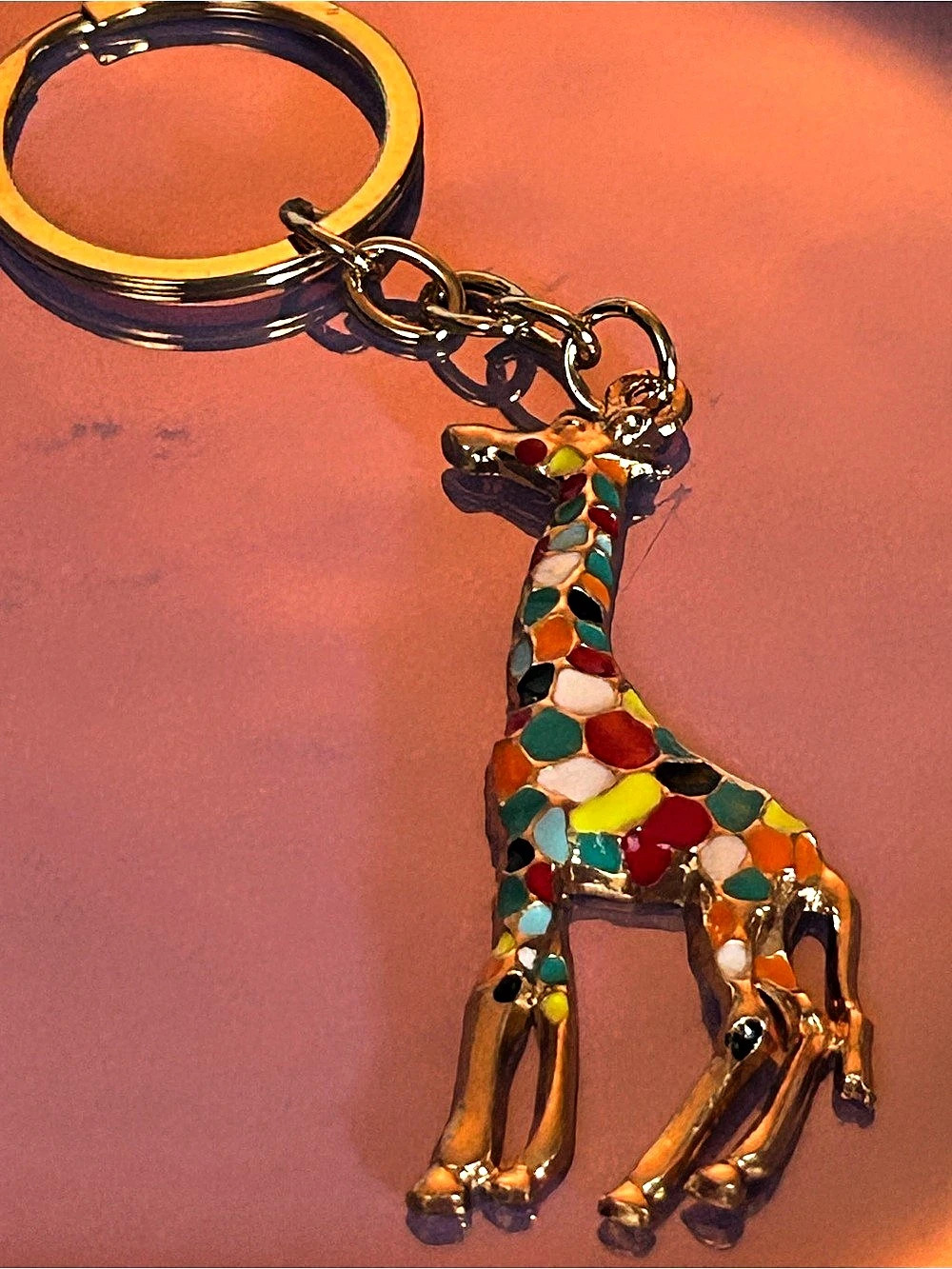 Giraffe keychain Multicolor & Gold
